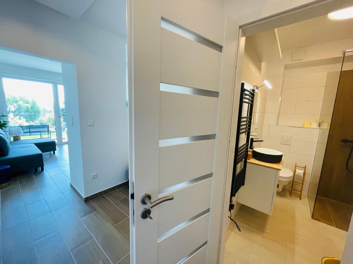 Panorama Superior Apartments - Pool, Garden, Parking Balatonalmádi المظهر الخارجي الصورة
