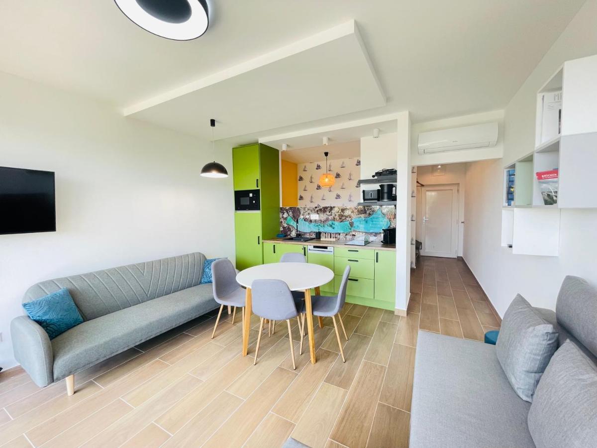 Panorama Superior Apartments - Pool, Garden, Parking Balatonalmádi المظهر الخارجي الصورة