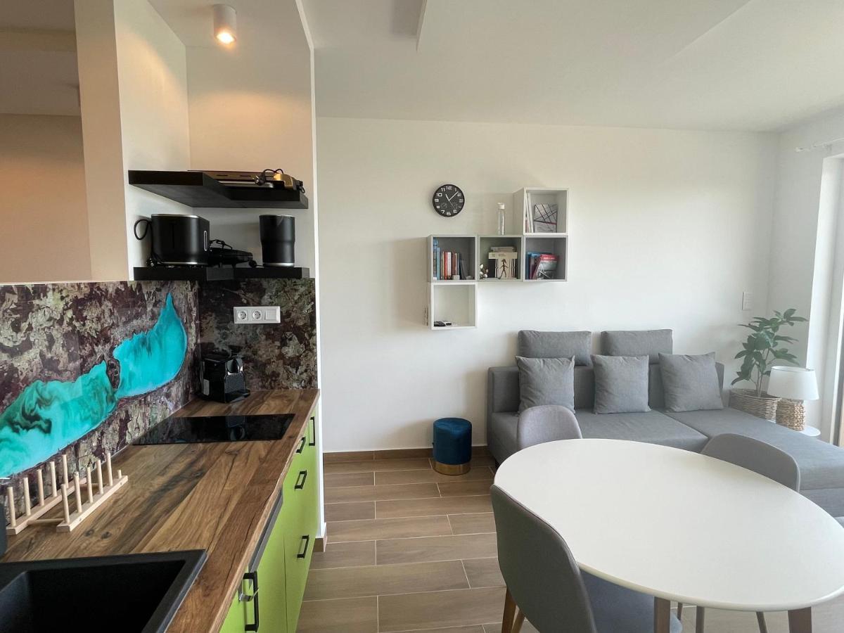 Panorama Superior Apartments - Pool, Garden, Parking Balatonalmádi المظهر الخارجي الصورة