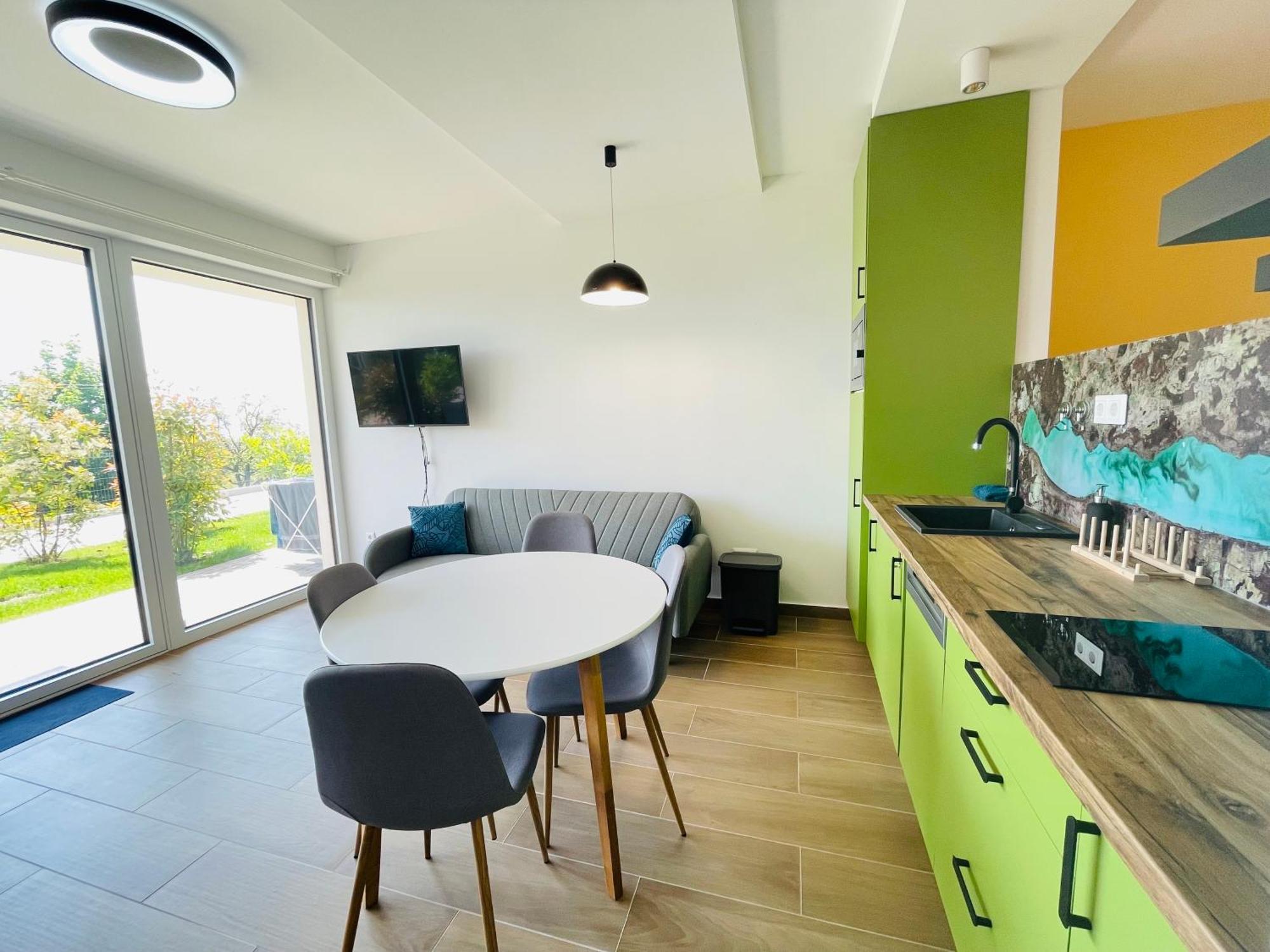 Panorama Superior Apartments - Pool, Garden, Parking Balatonalmádi المظهر الخارجي الصورة